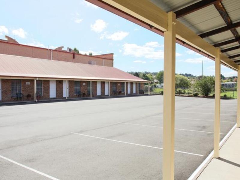 Khu vực xung quanh