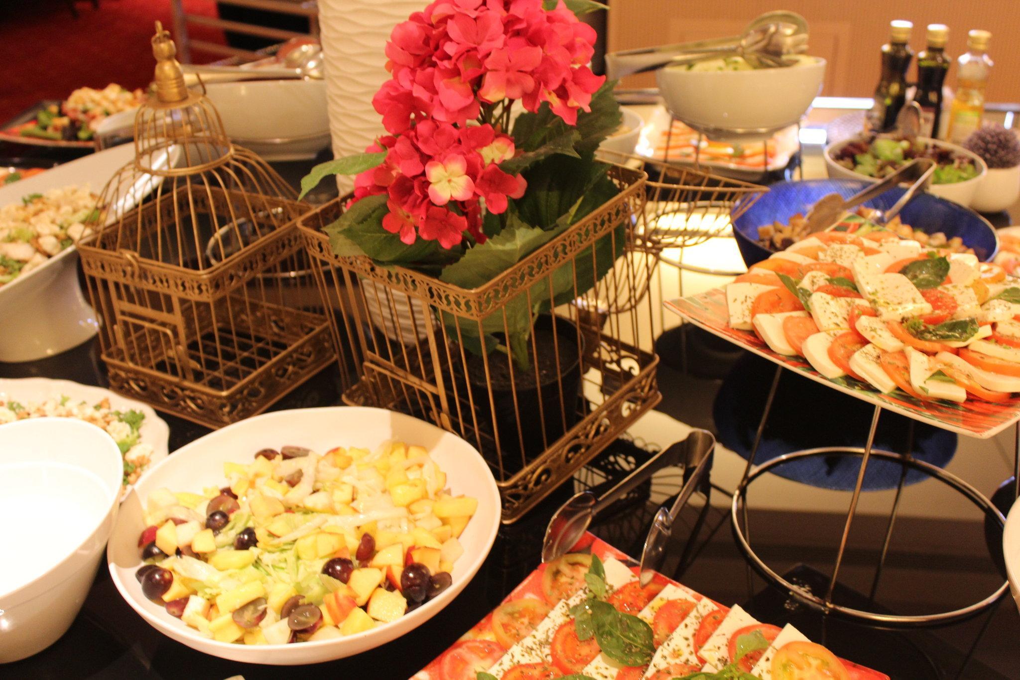 Đồ ăn và thức uống