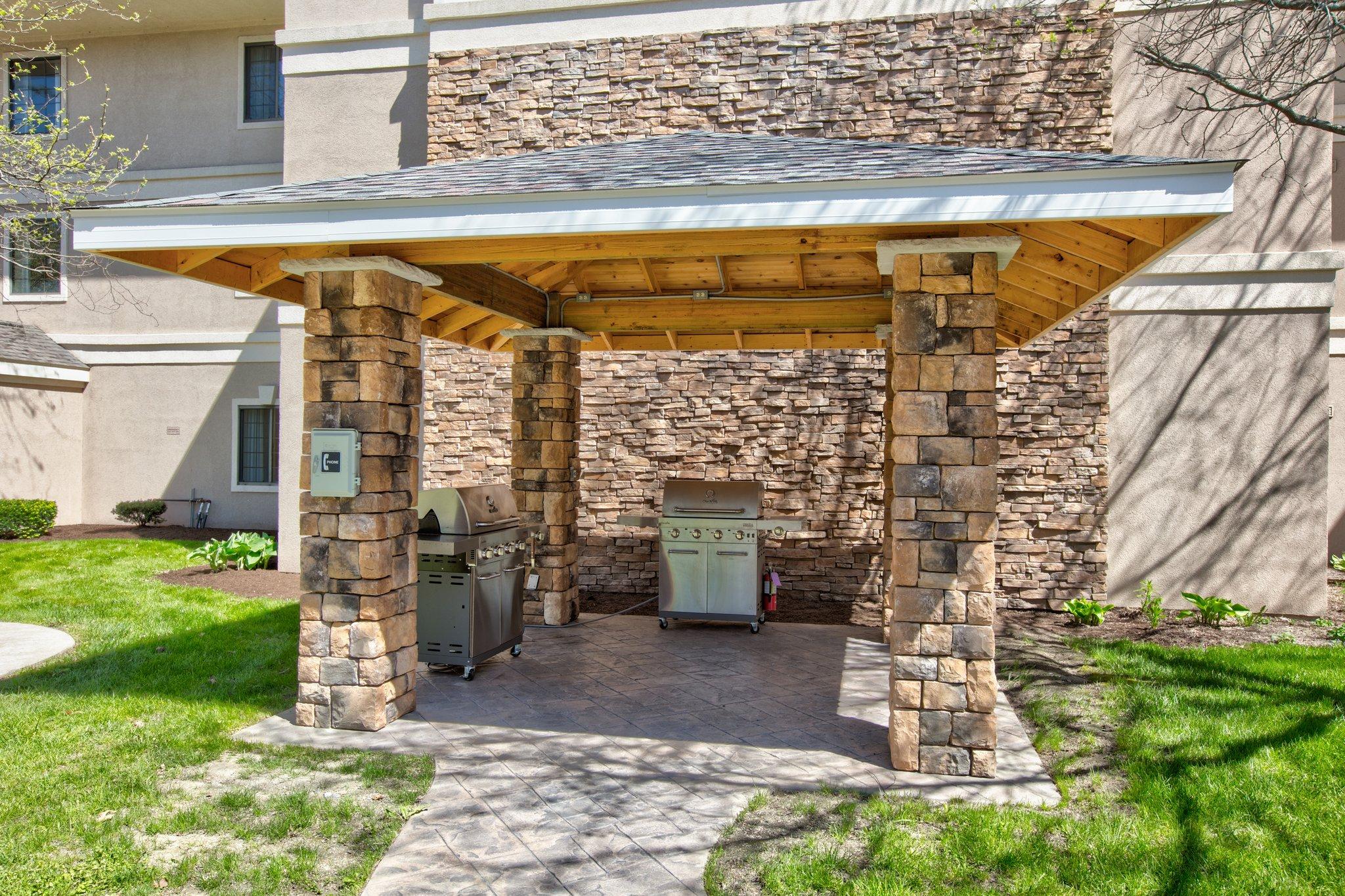 Ngoại cảnh khách sạn