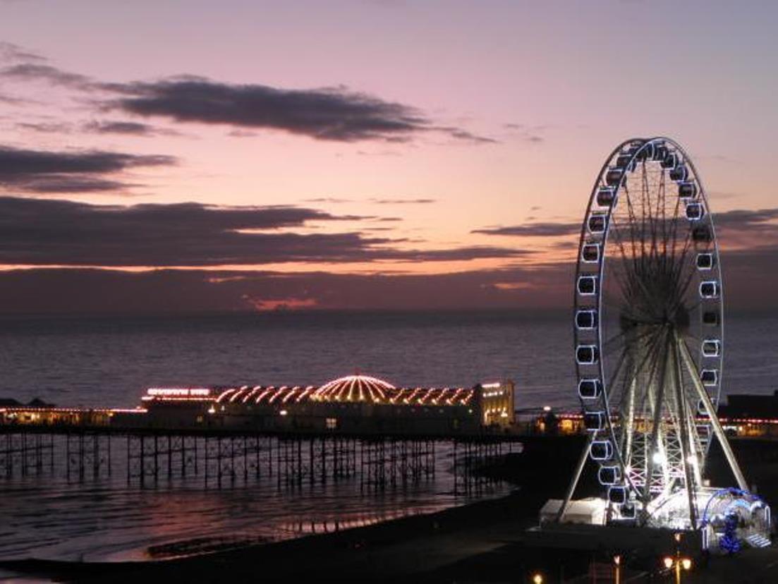 Khu vực xung quanh