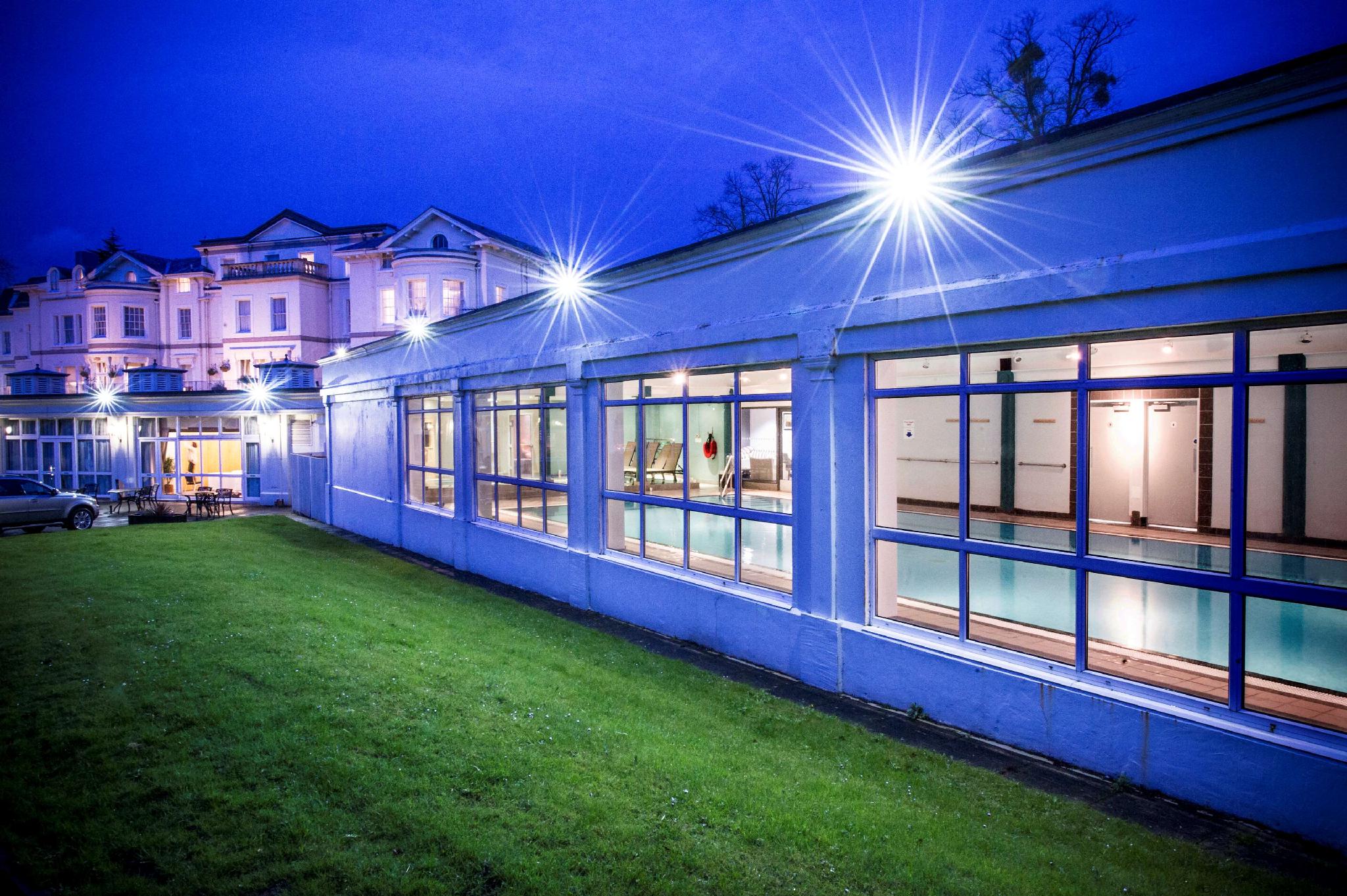 Ngoại cảnh khách sạn