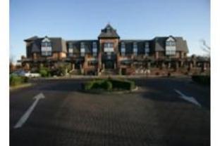 Ngoại cảnh khách sạn