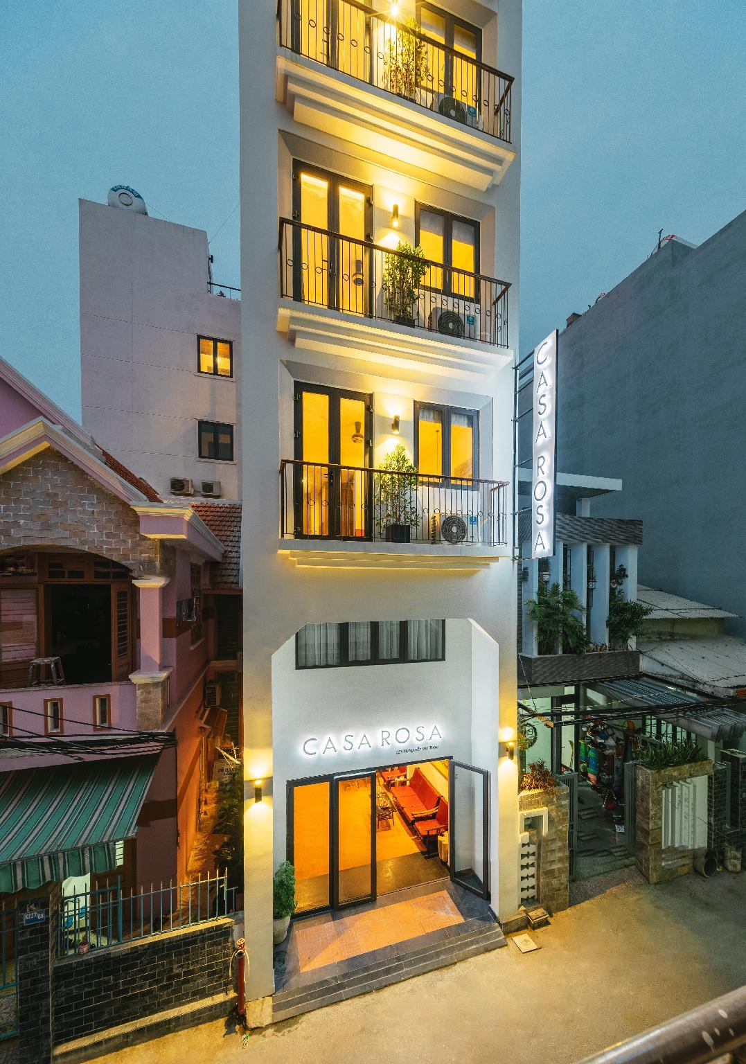 Ngoại cảnh khách sạn