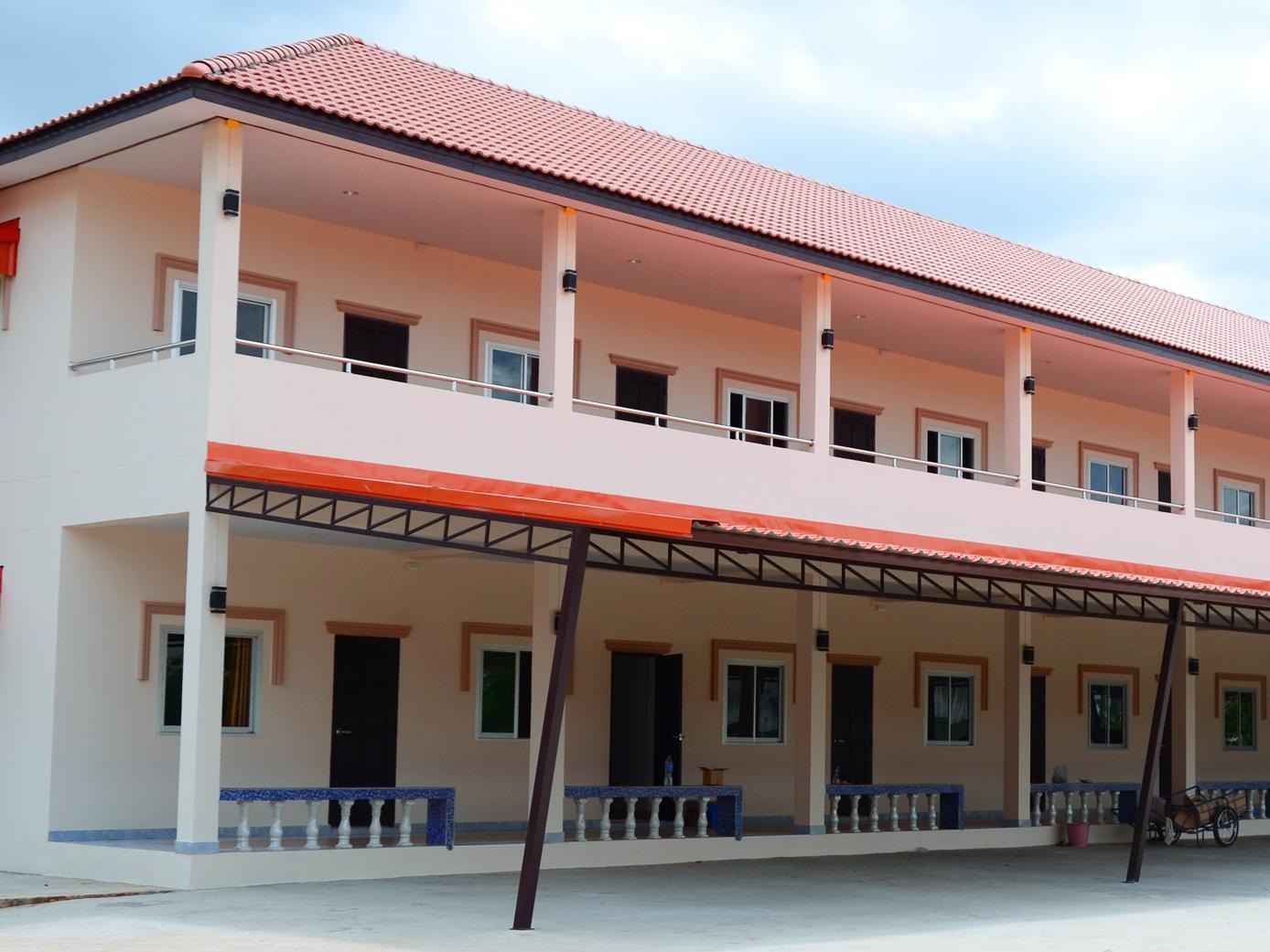 Ngoại cảnh khách sạn