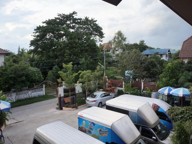 Ngoại cảnh khách sạn