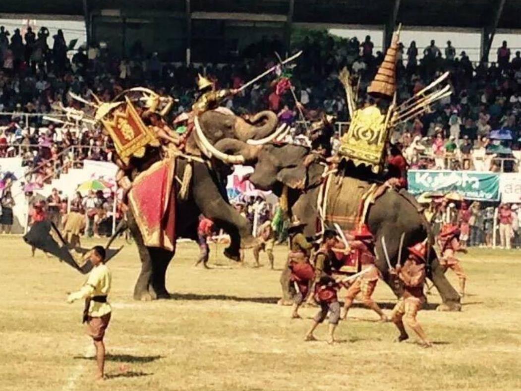 Nơi tham quan gần đây