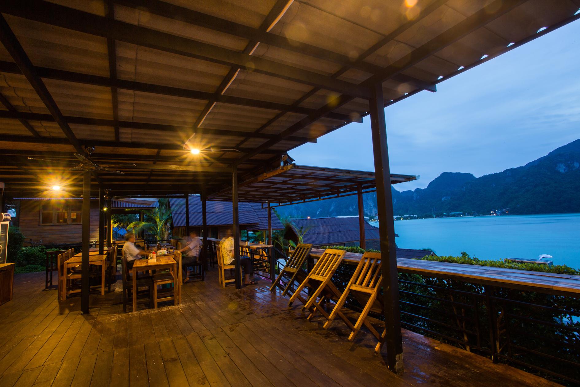 Quầy buffet