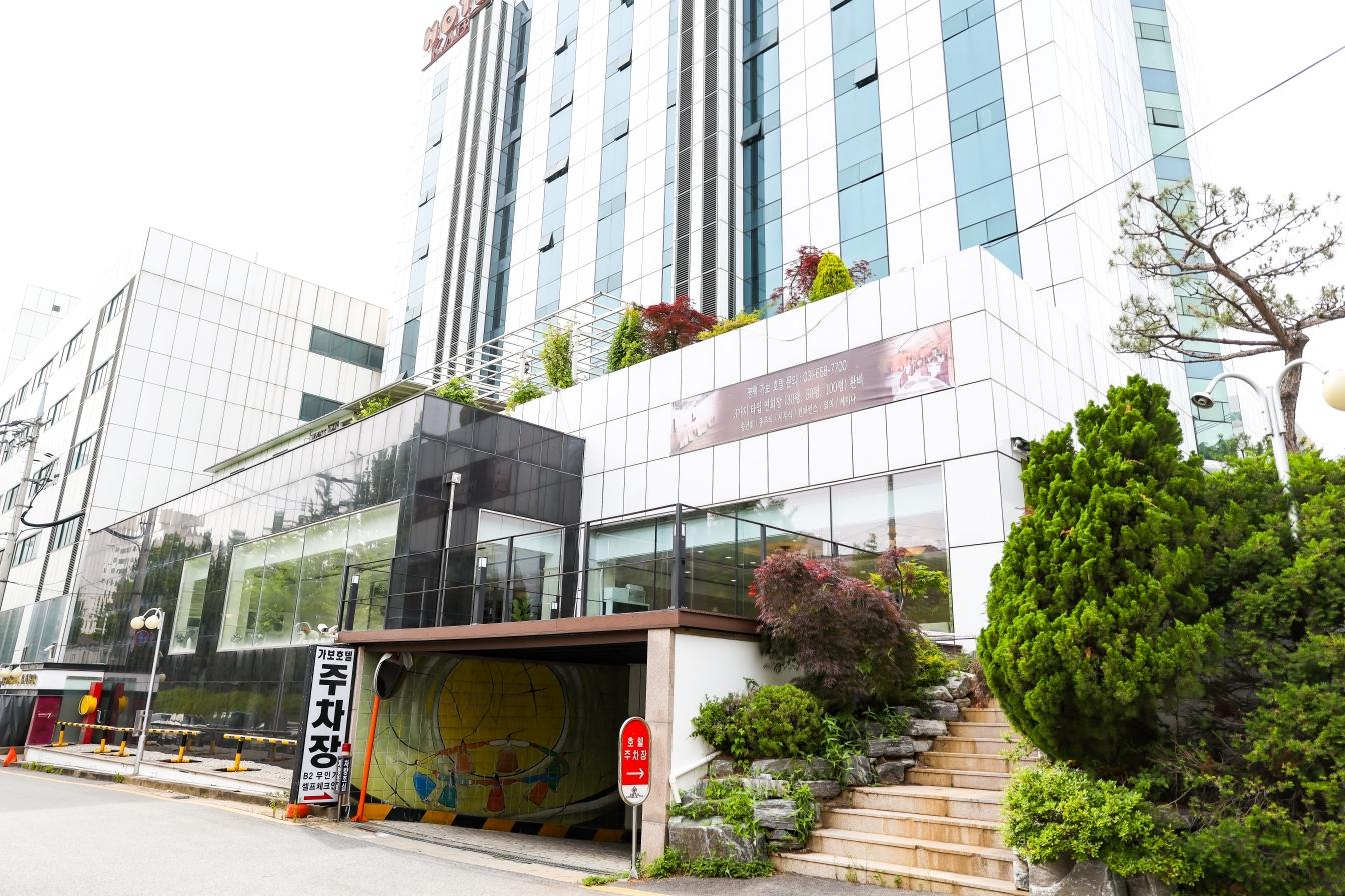 Ngoại cảnh khách sạn