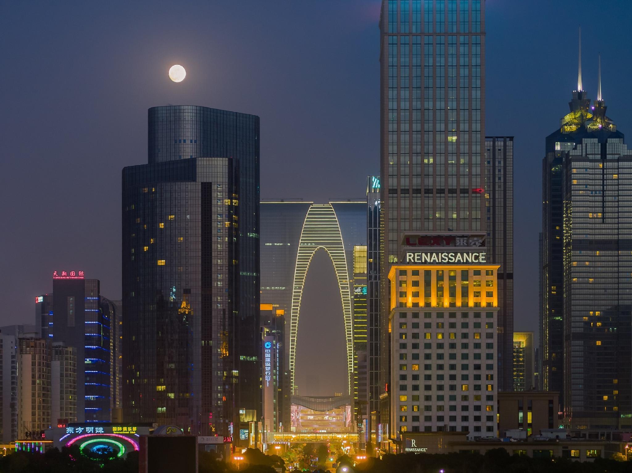 Khu vực xung quanh