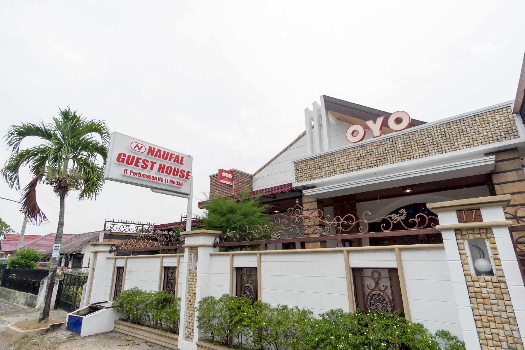 Ngoại cảnh khách sạn