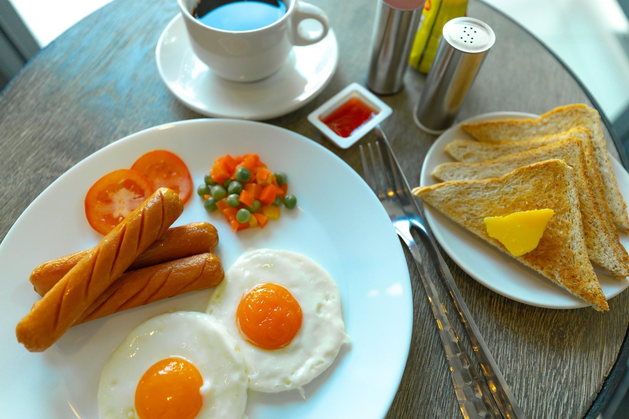 Đồ ăn và thức uống