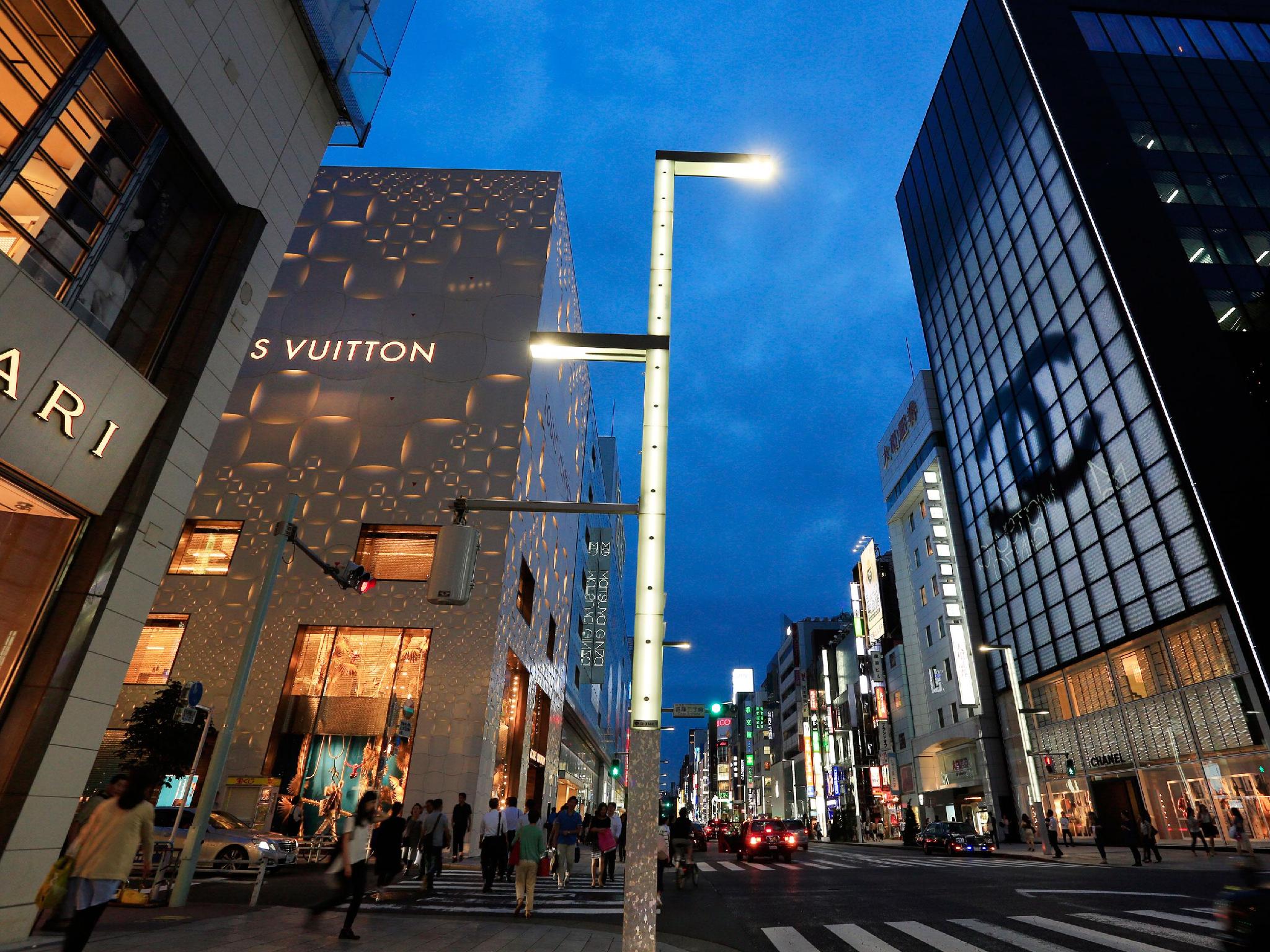 Nơi tham quan gần đây