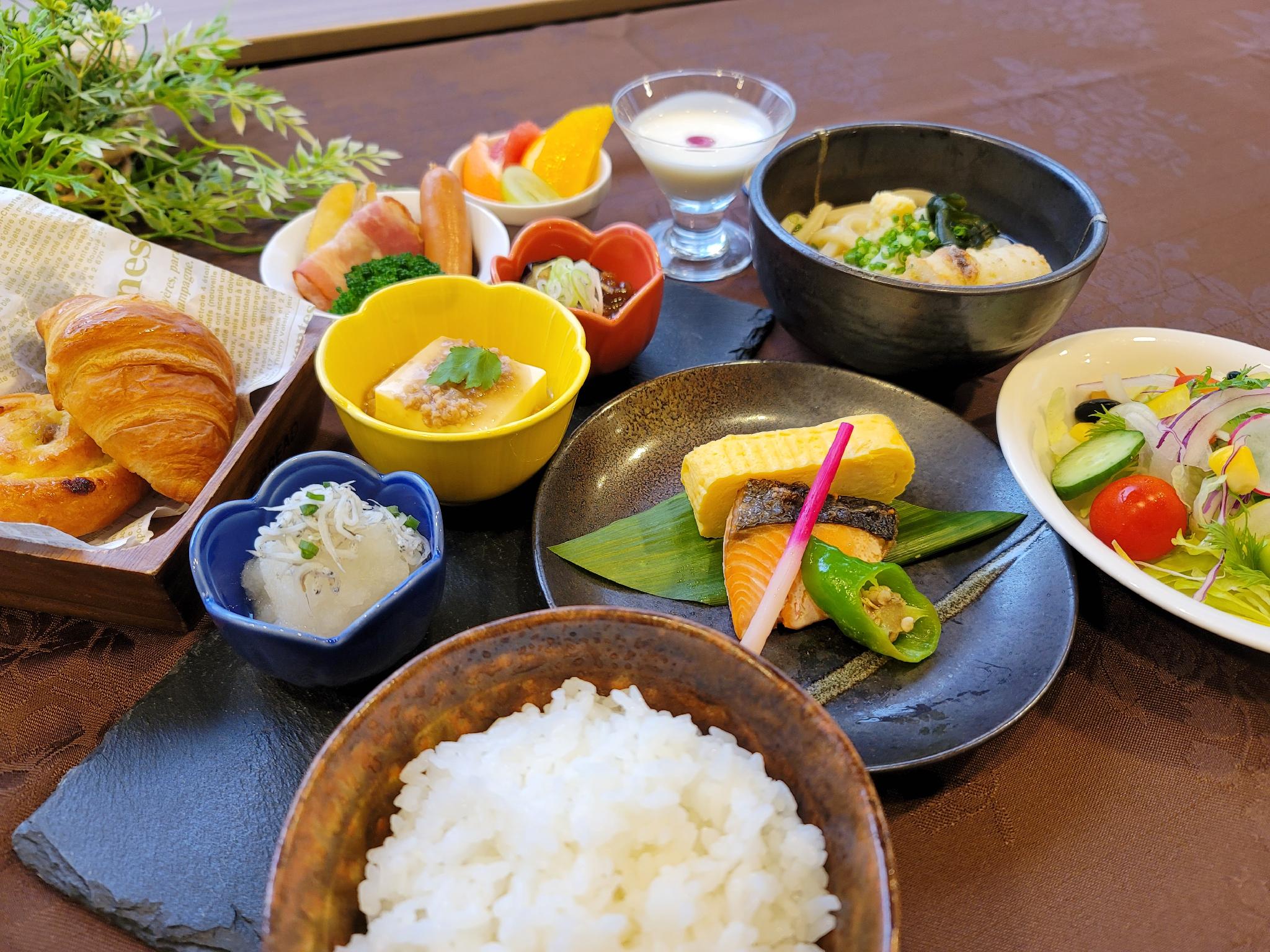 Đồ ăn và thức uống