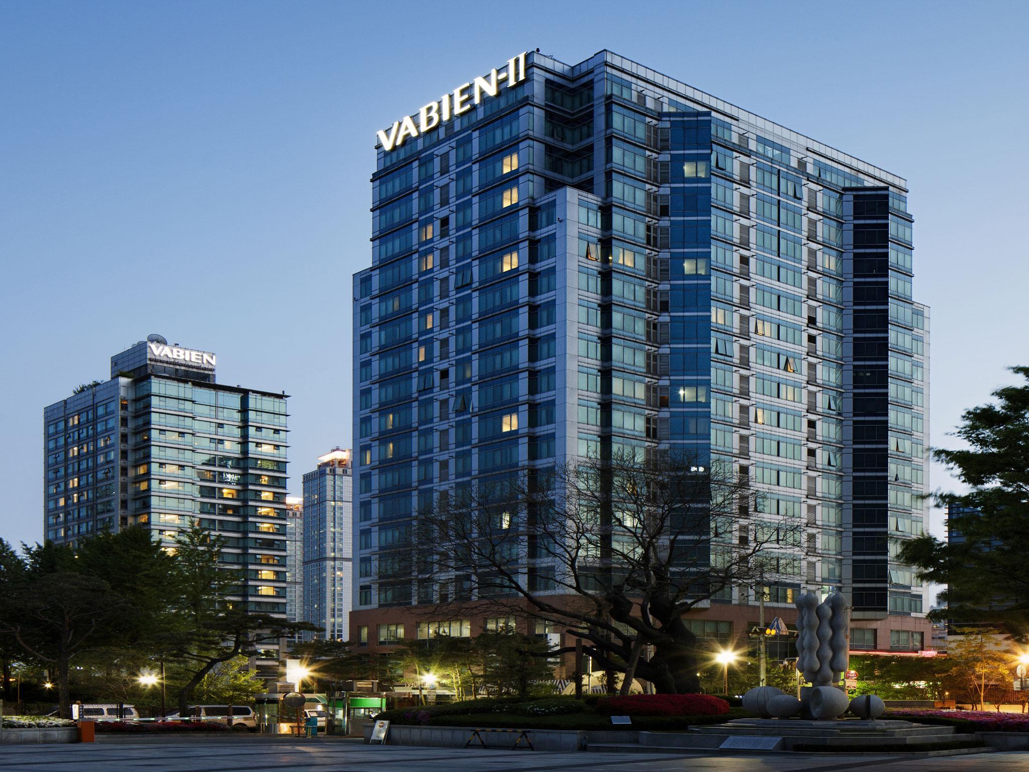 Ngoại cảnh khách sạn