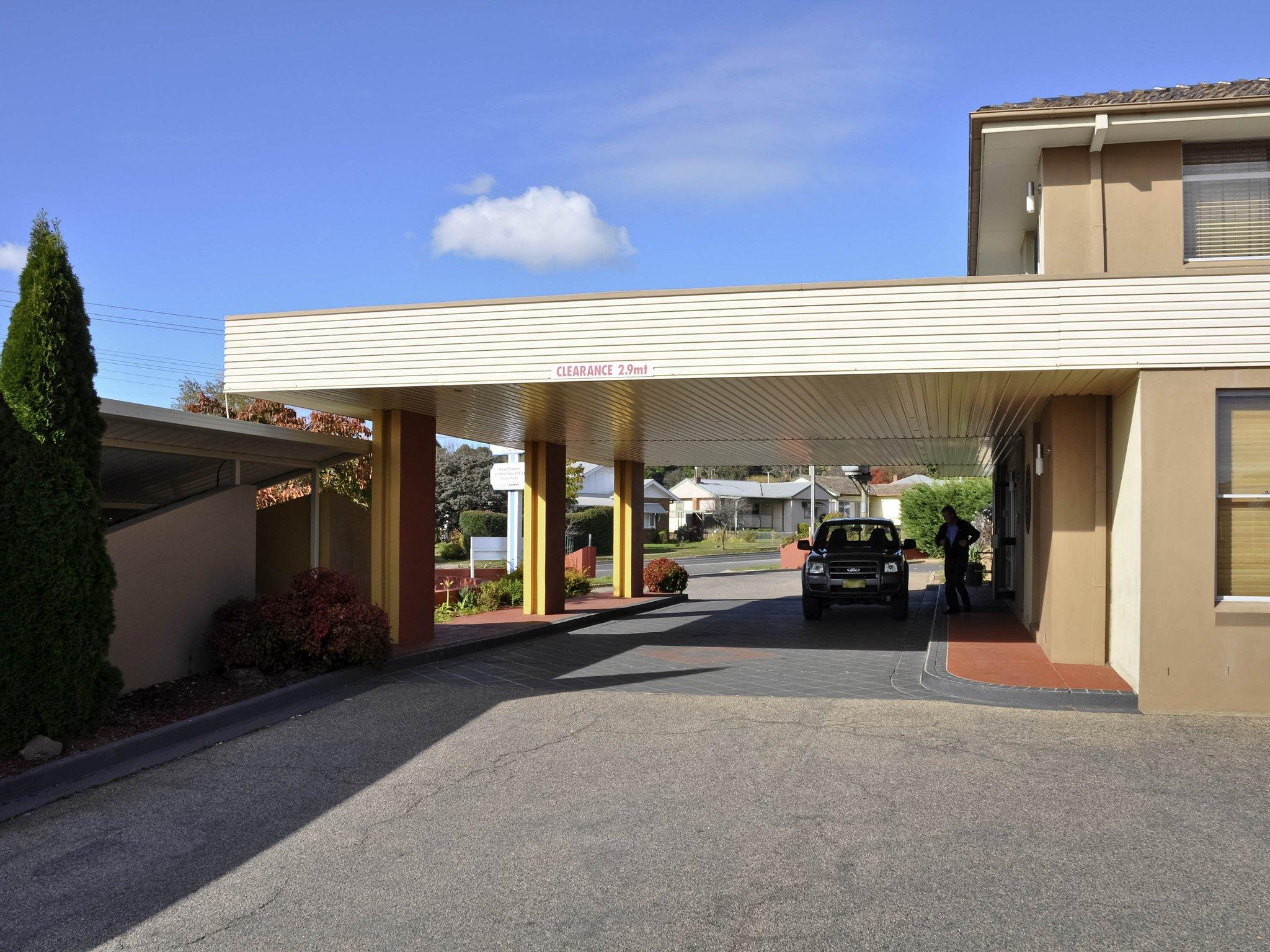 Ngoại cảnh khách sạn