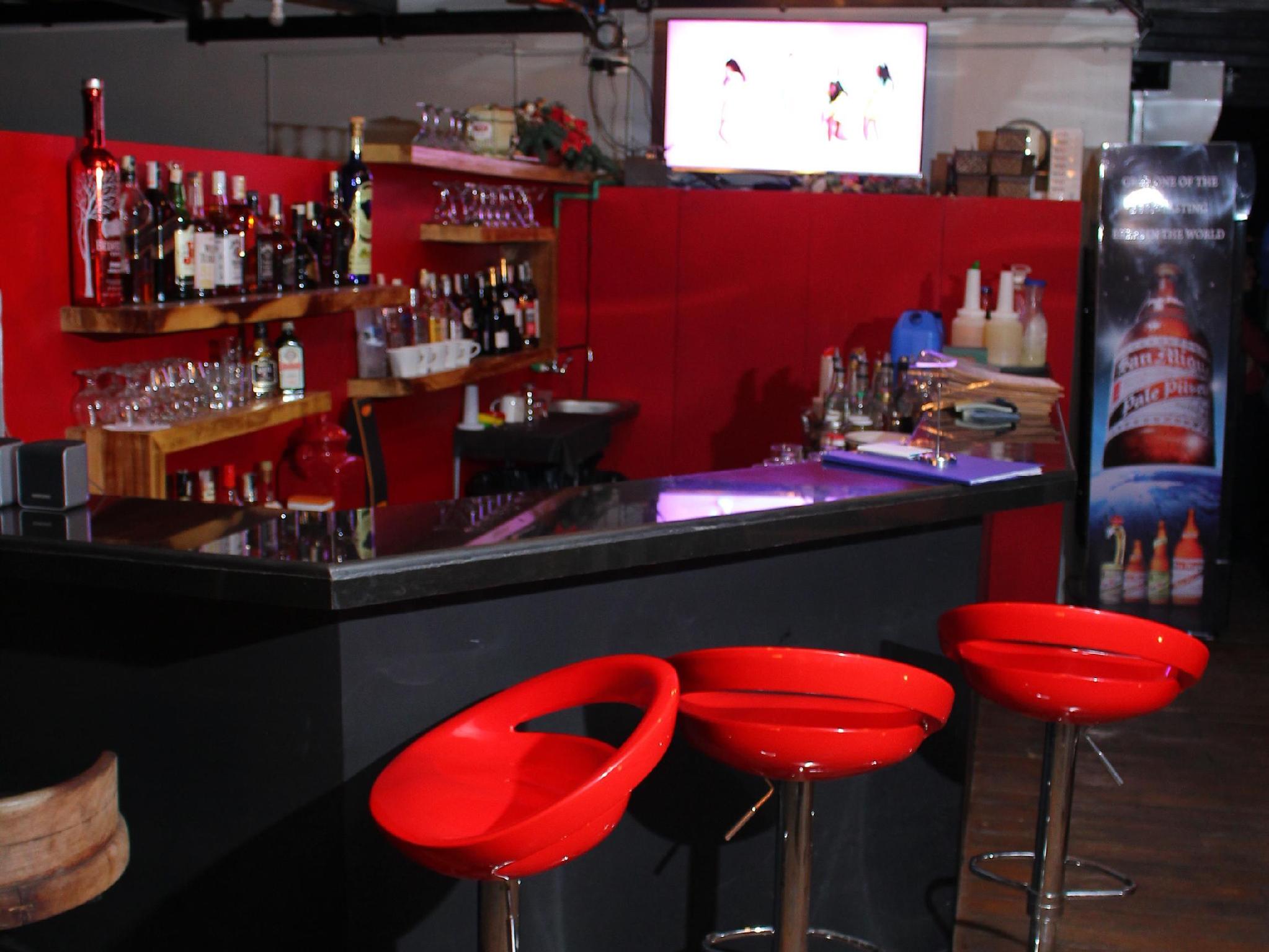 Đồ ăn và thức uống