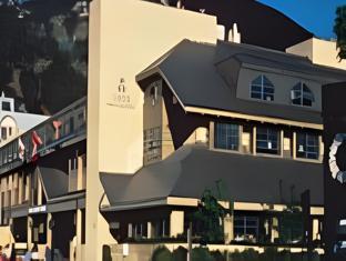 Ngoại cảnh khách sạn