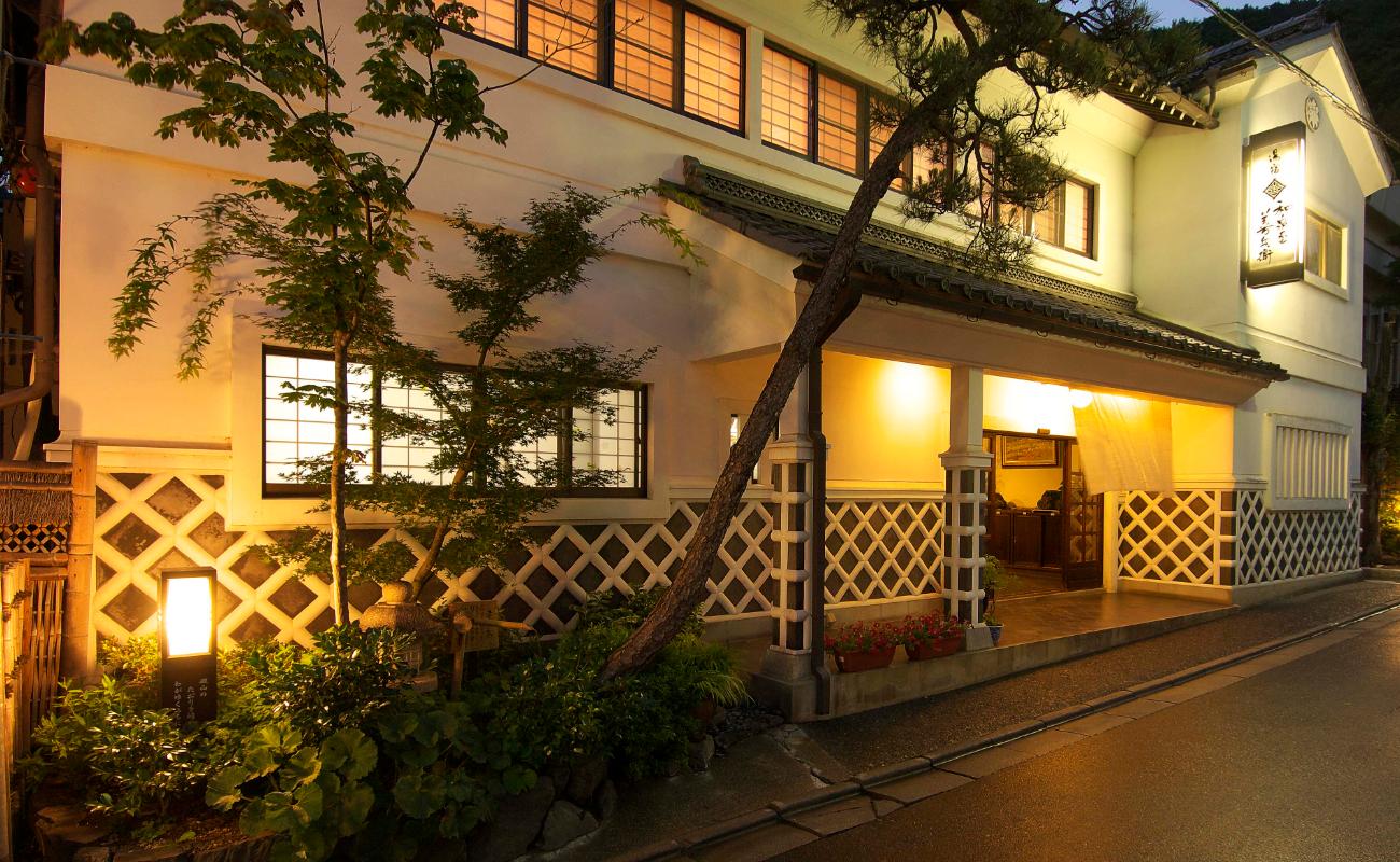 Ngoại cảnh khách sạn