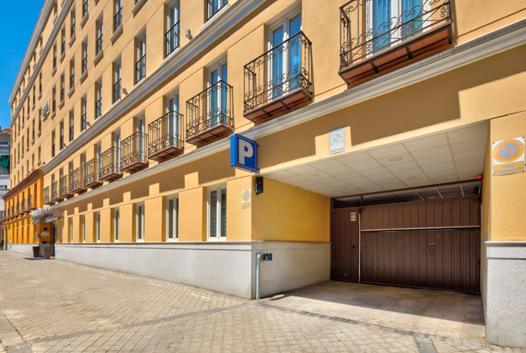 Ngoại cảnh khách sạn