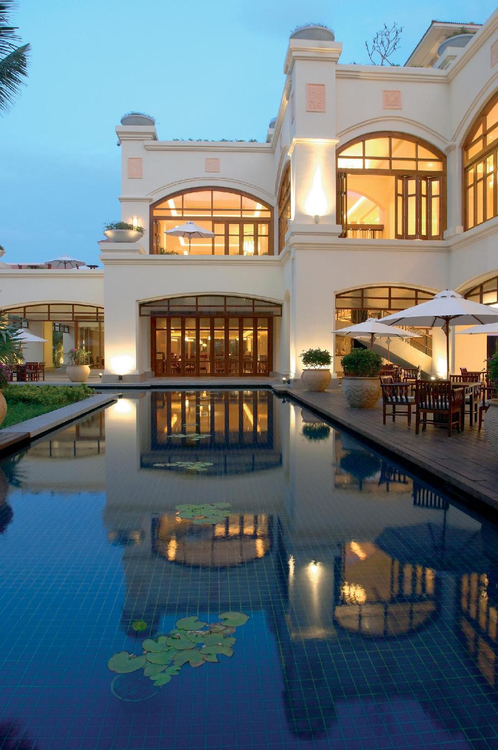 Ngoại cảnh khách sạn