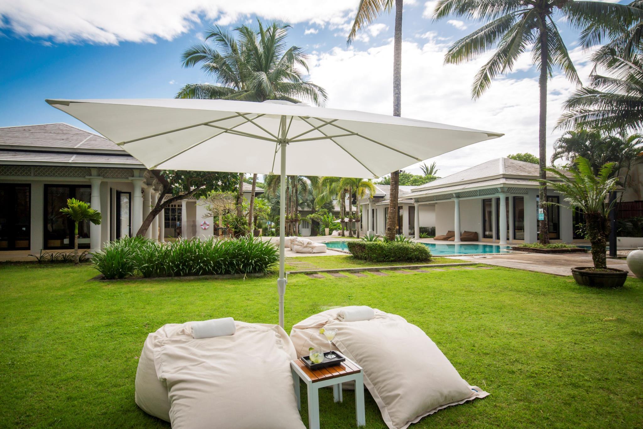 Ngoại cảnh khách sạn