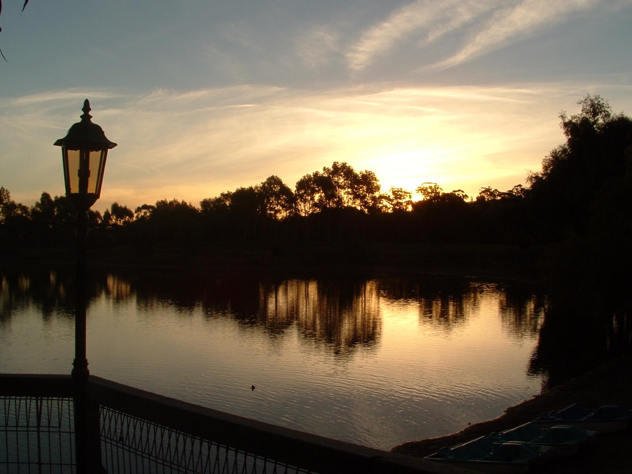 Khu vực xung quanh