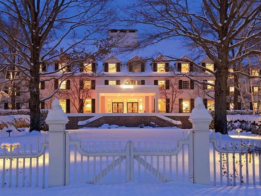 Ngoại cảnh khách sạn