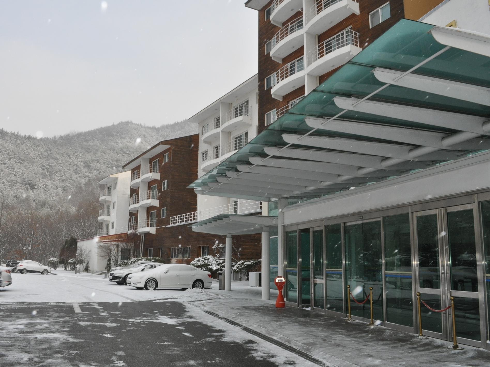 Ngoại cảnh khách sạn