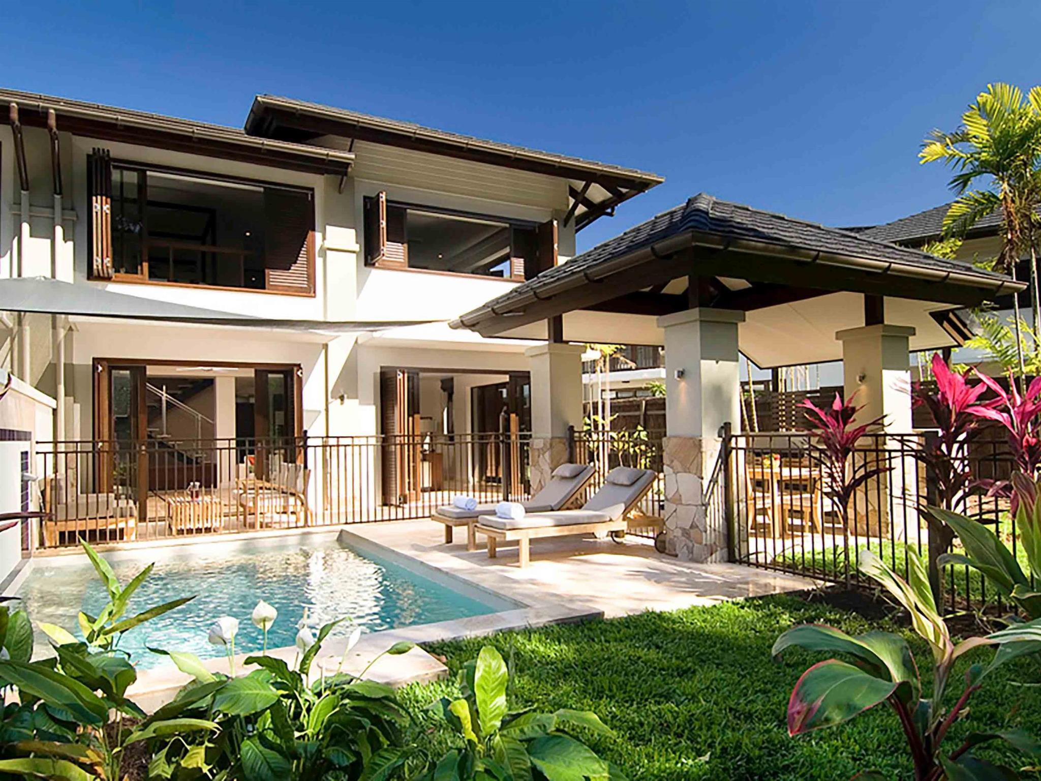 Ngoại cảnh khách sạn