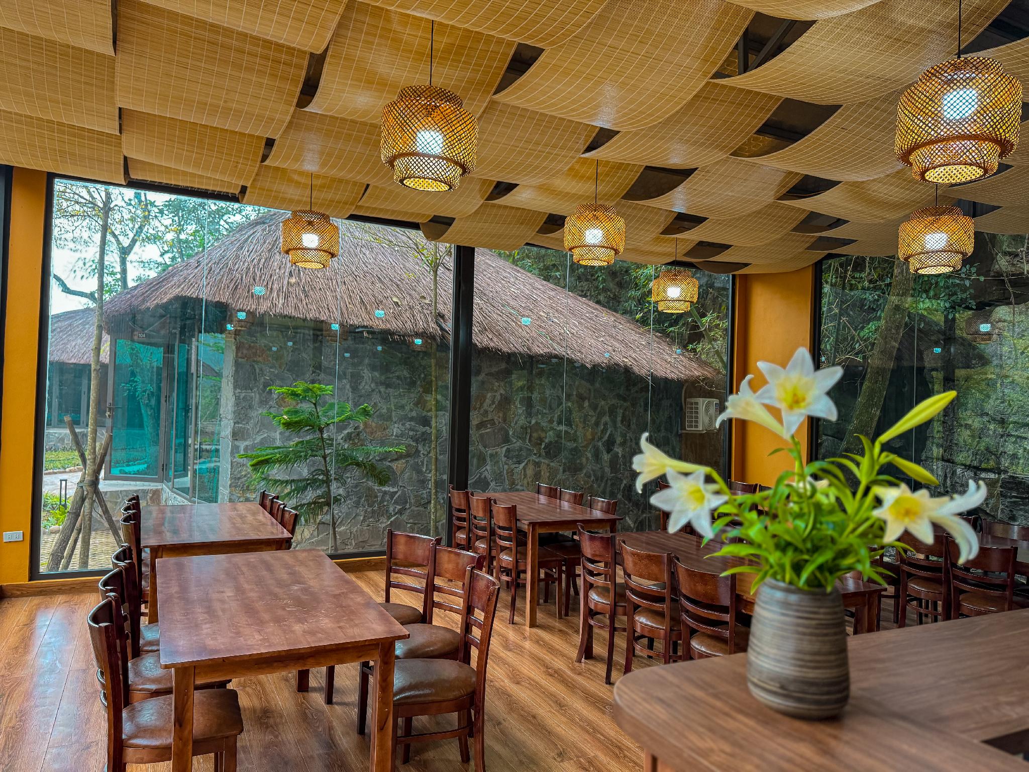 Trung tâm dịch vụ văn phòng