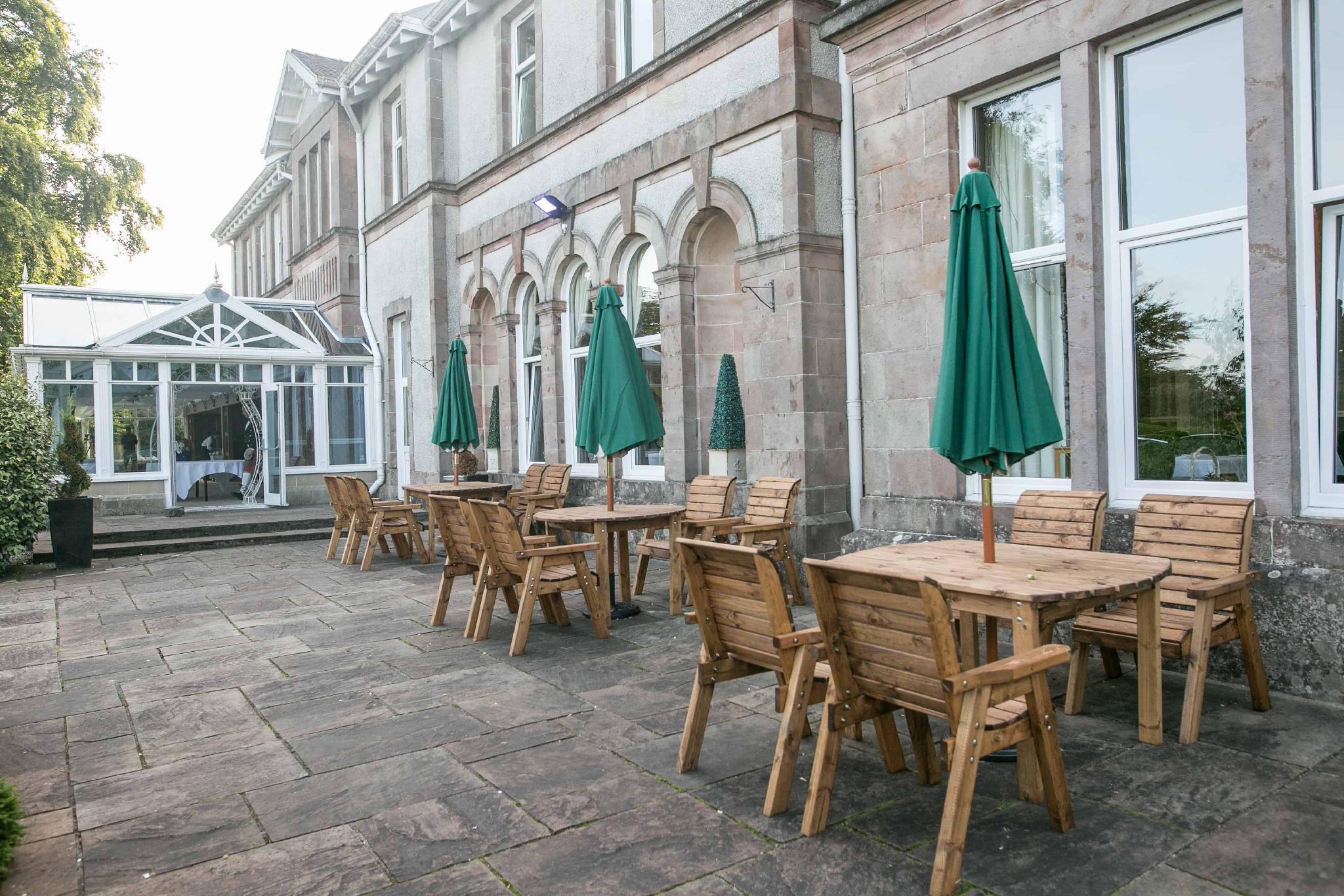 Ngoại cảnh khách sạn