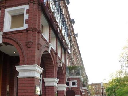 Ngoại cảnh khách sạn