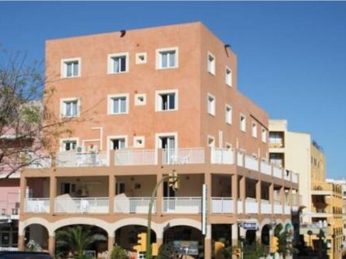 Ngoại cảnh khách sạn