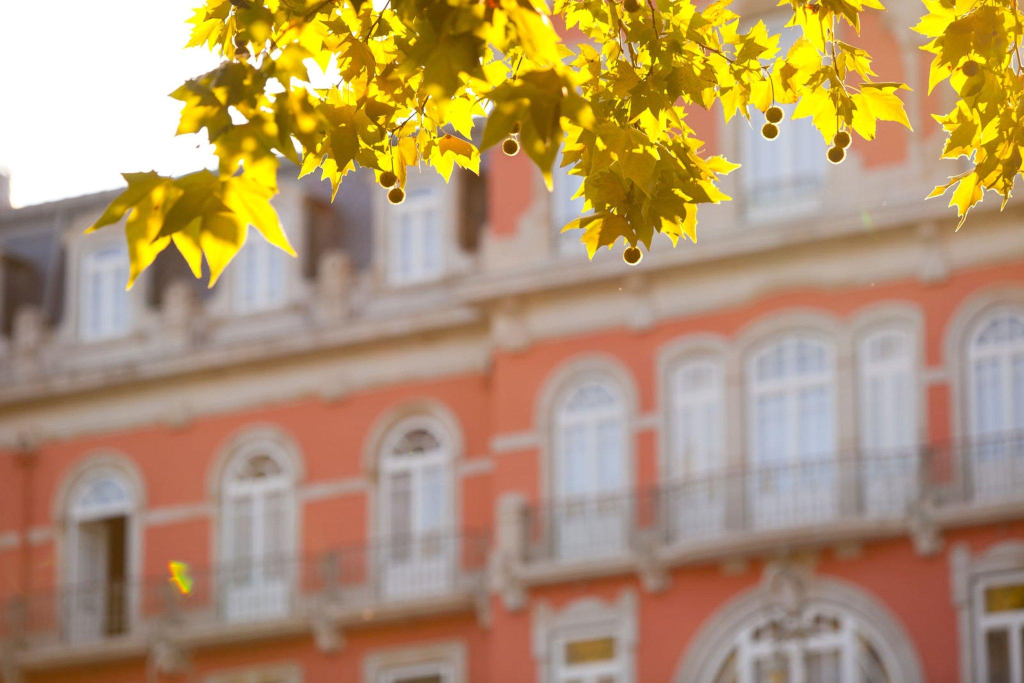 Ngoại cảnh khách sạn