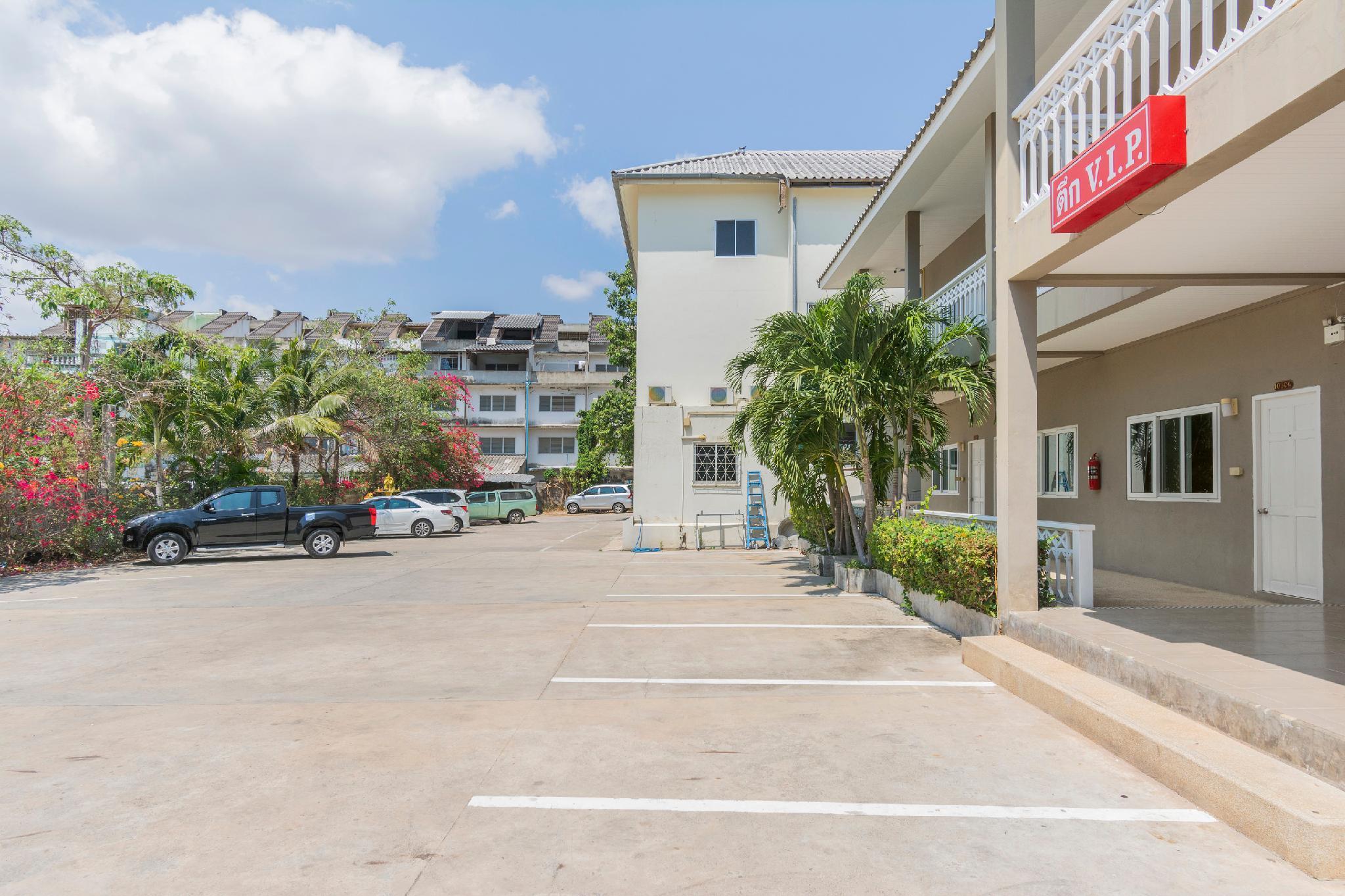 Ngoại cảnh khách sạn