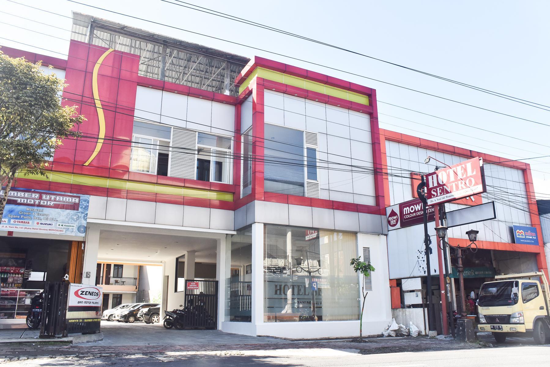 Ngoại cảnh khách sạn