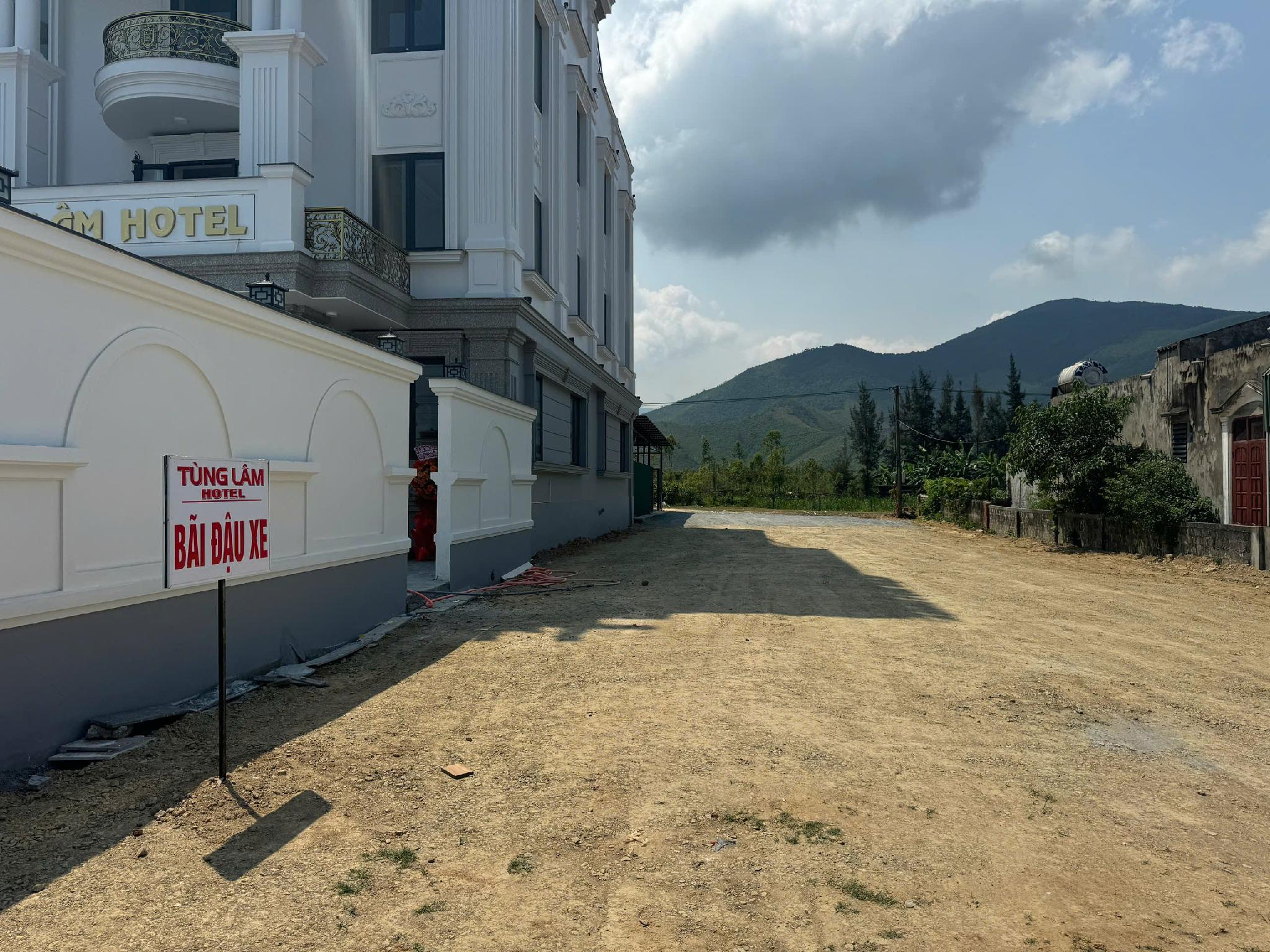 Ngoại cảnh khách sạn