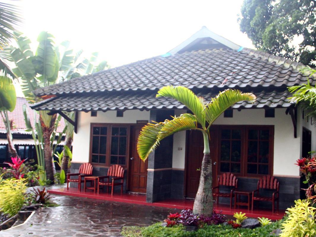 Ngoại cảnh khách sạn