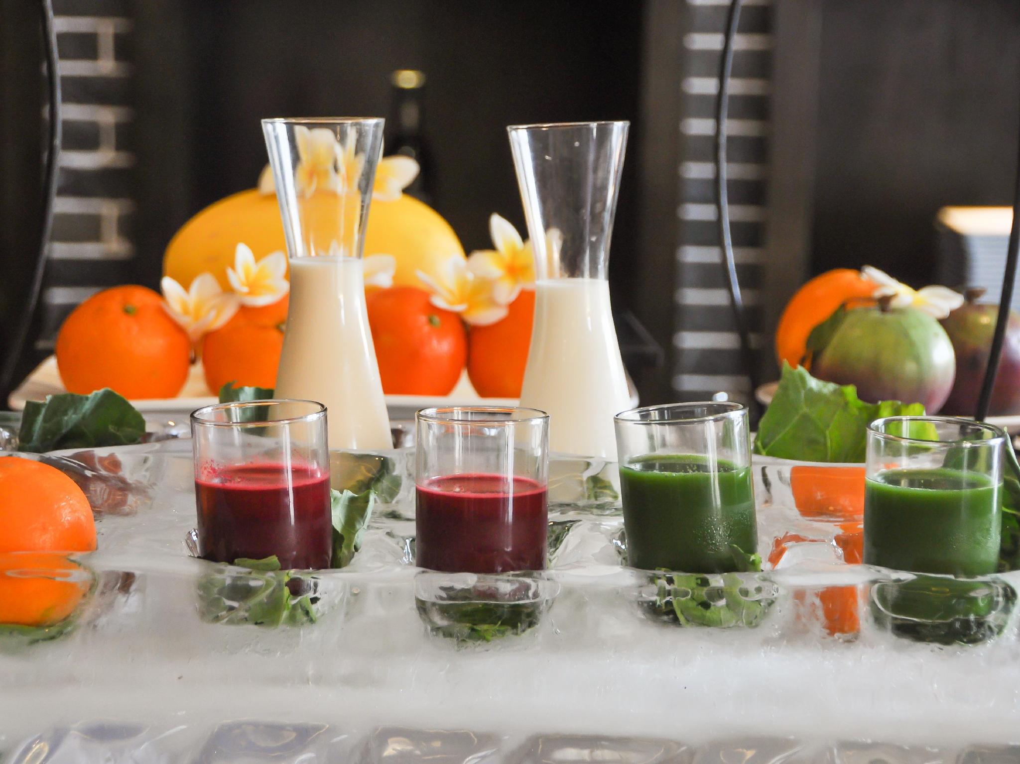 Đồ ăn và thức uống