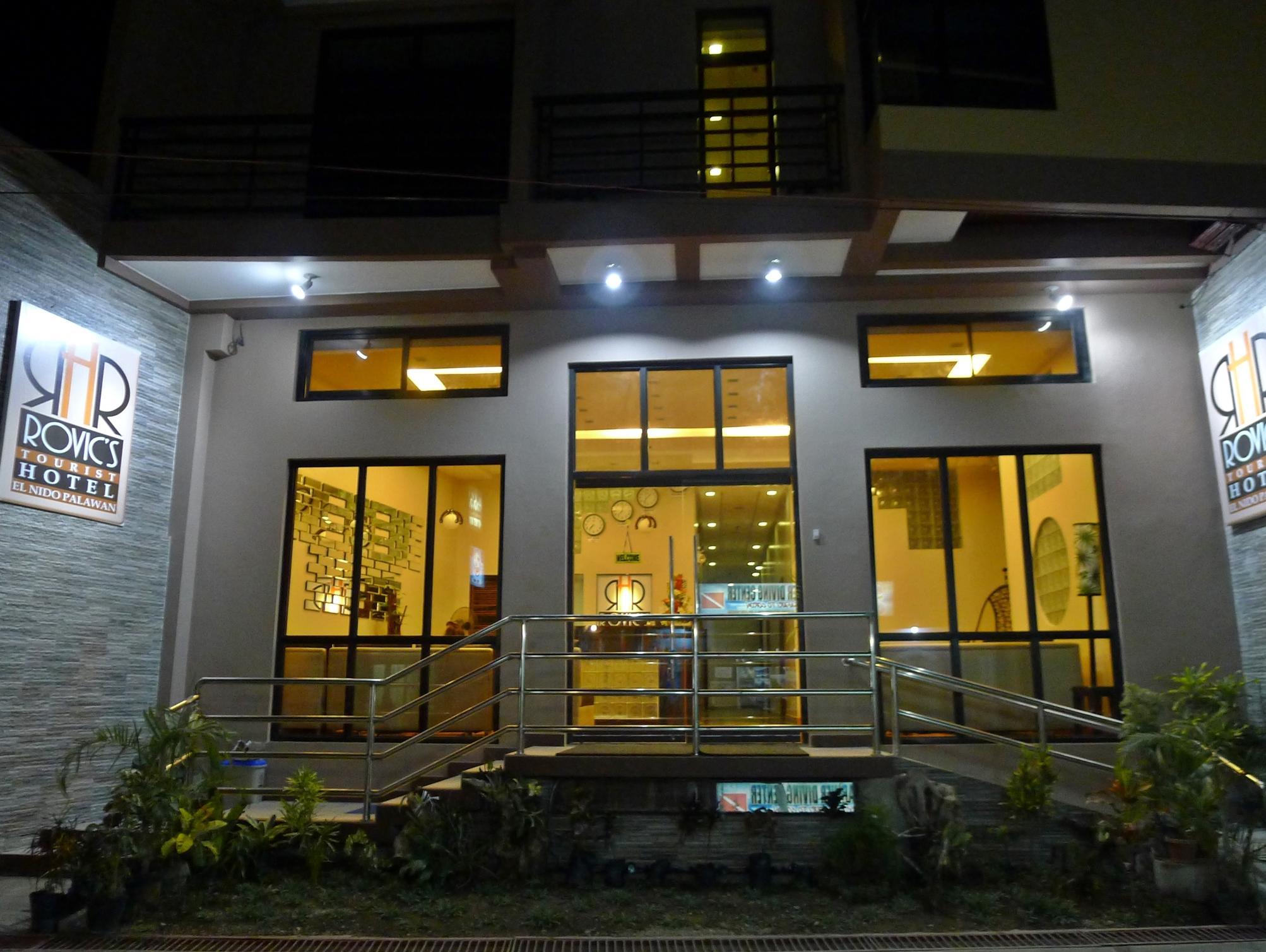 Ngoại cảnh khách sạn