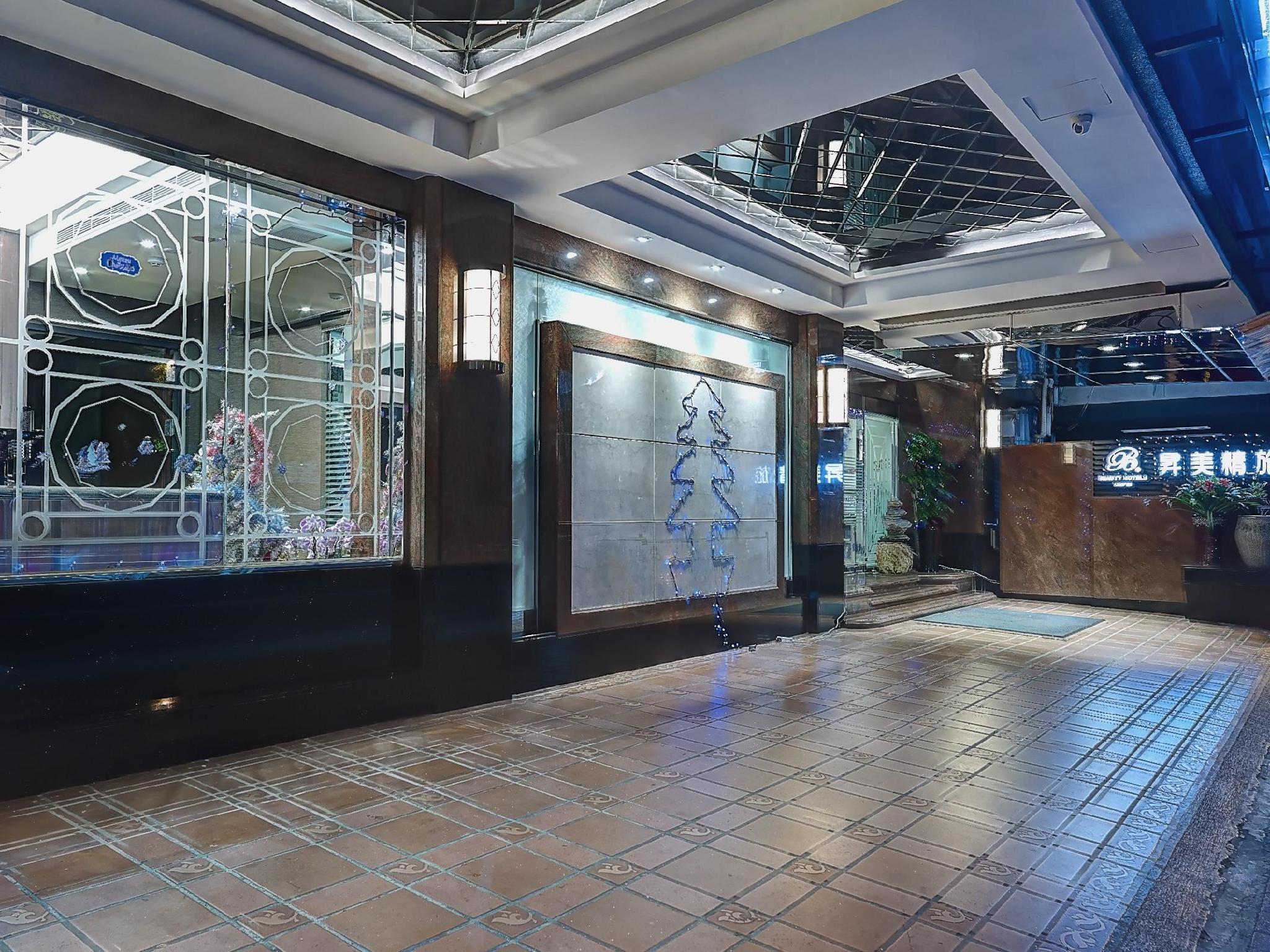 Ngoại cảnh khách sạn