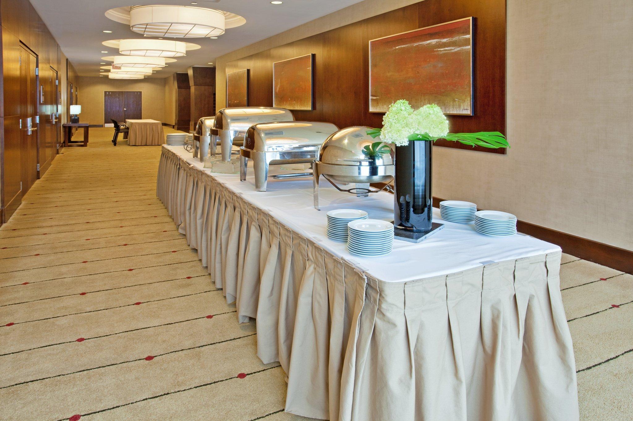 Đồ ăn và thức uống