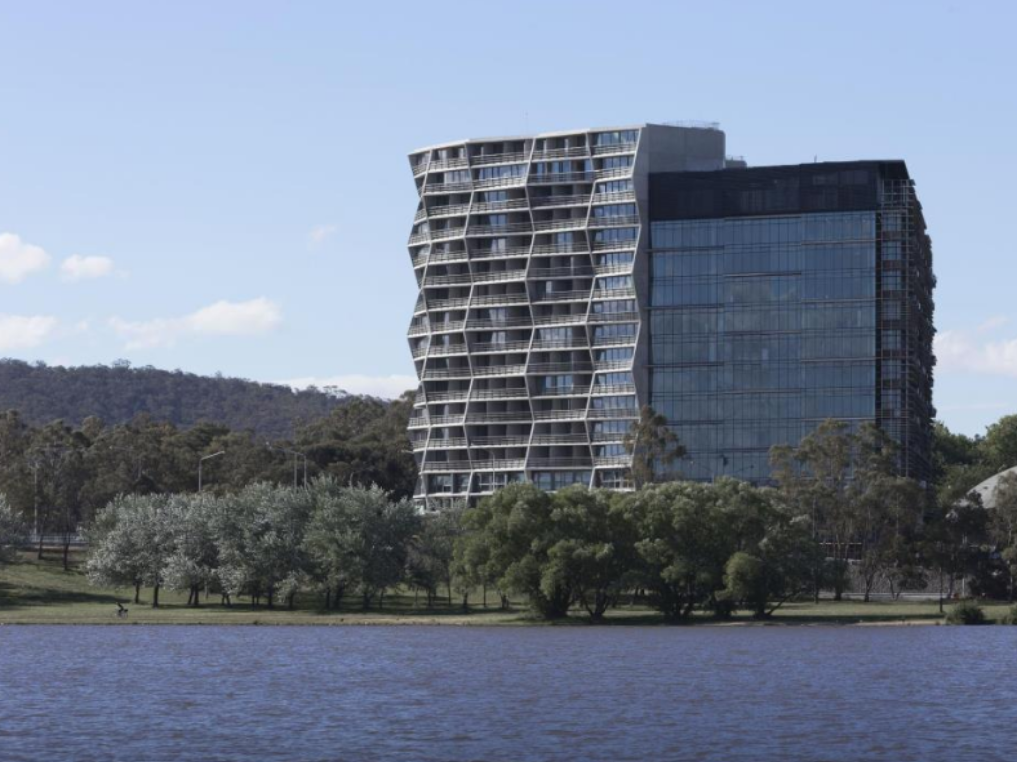 Ngoại cảnh khách sạn