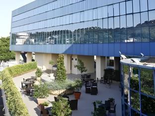 Ngoại cảnh khách sạn