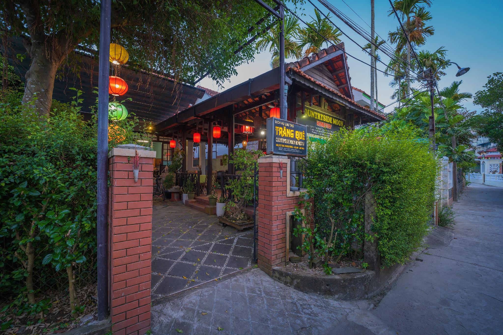 Ngoại cảnh khách sạn