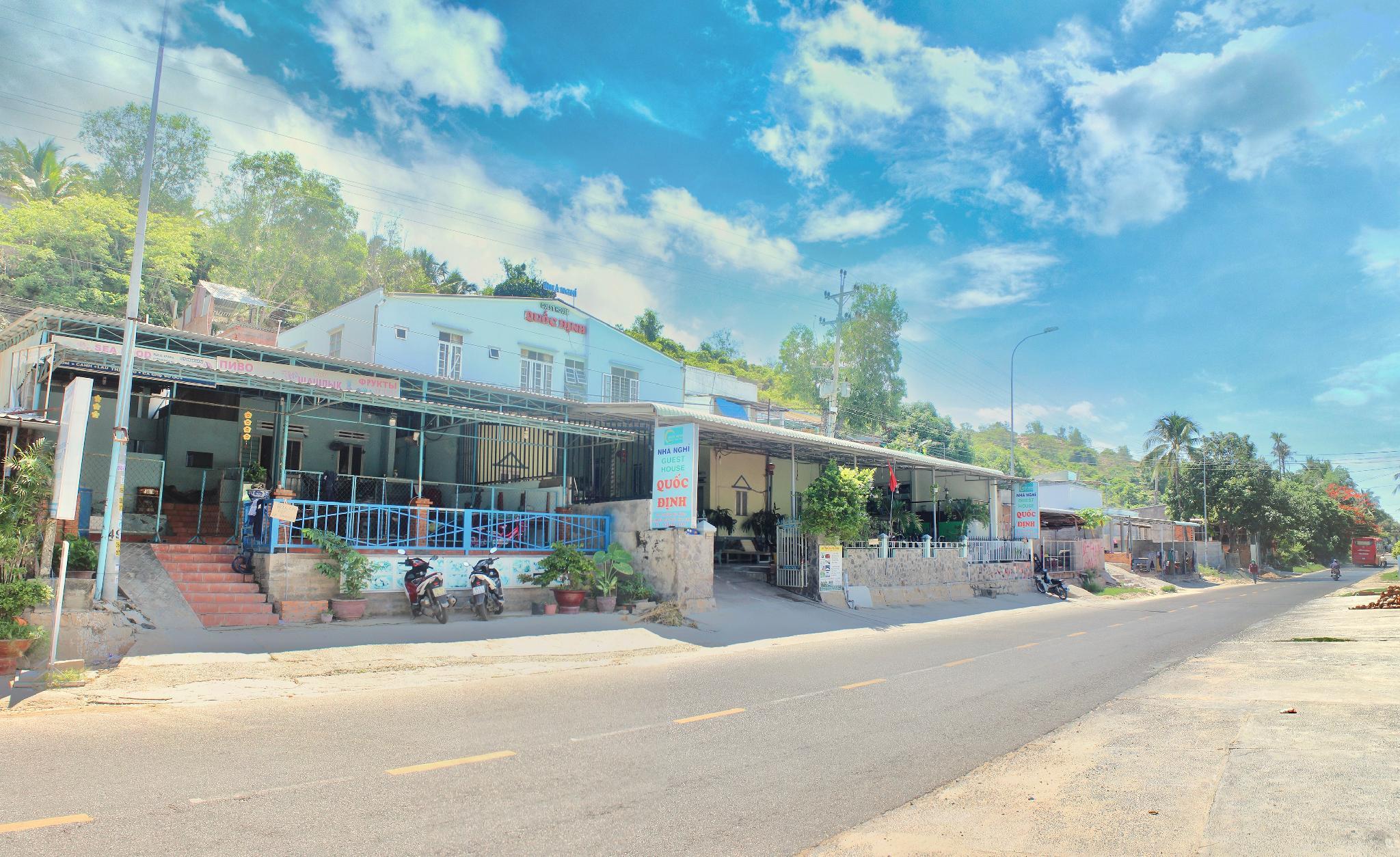 Ngoại cảnh khách sạn