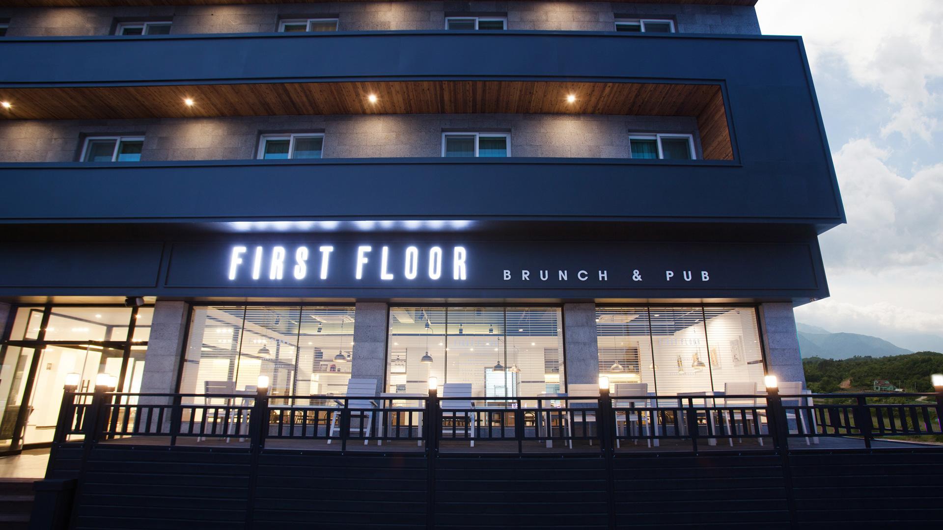 Ngoại cảnh khách sạn