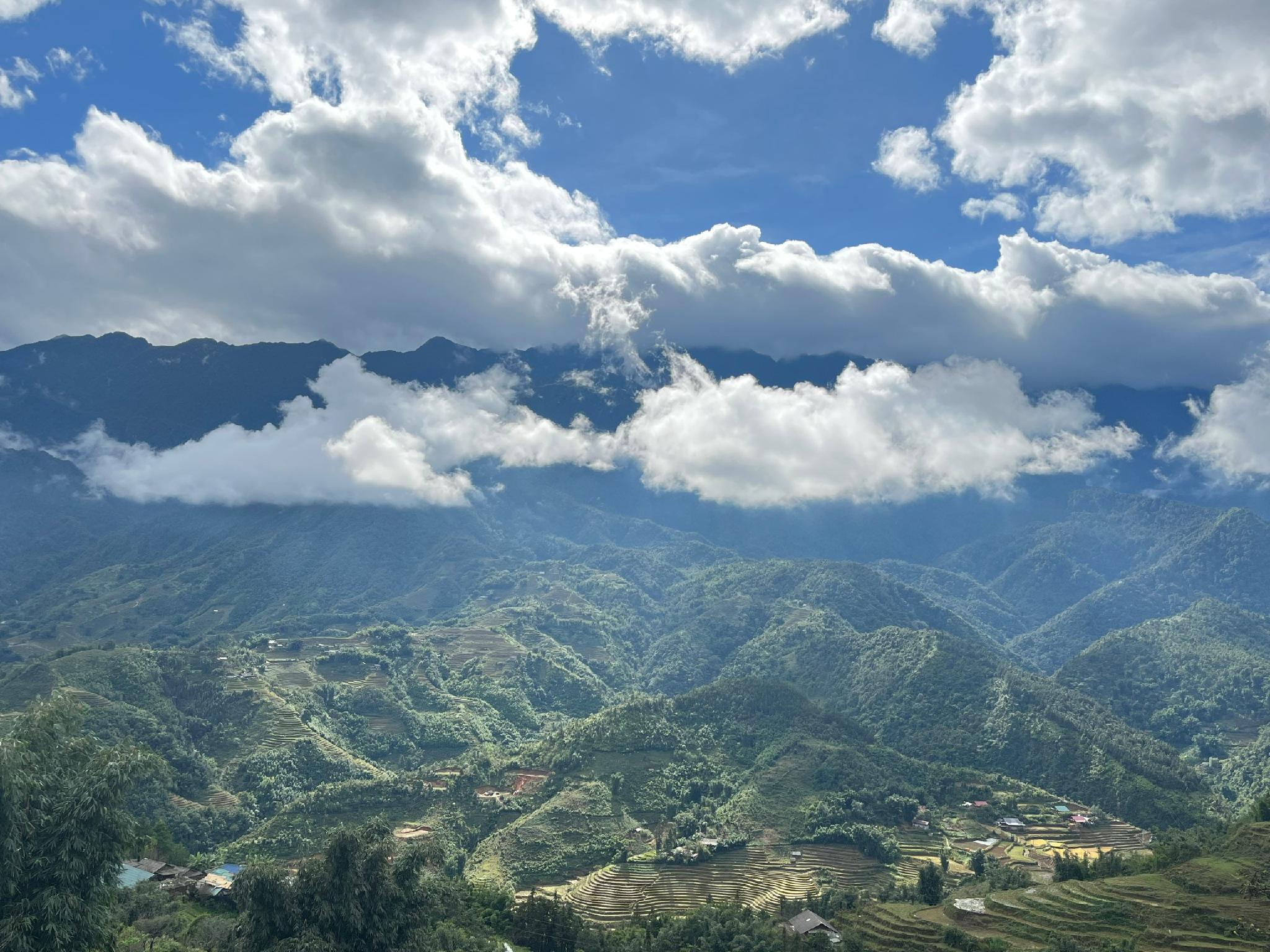 Ngoại cảnh khách sạn