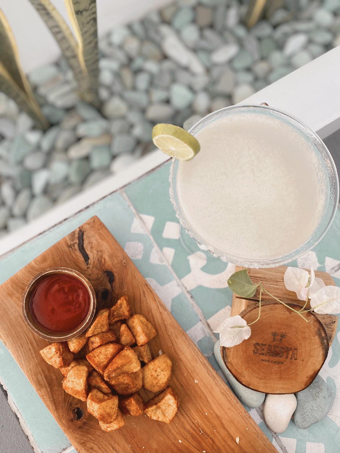 Đồ ăn và thức uống