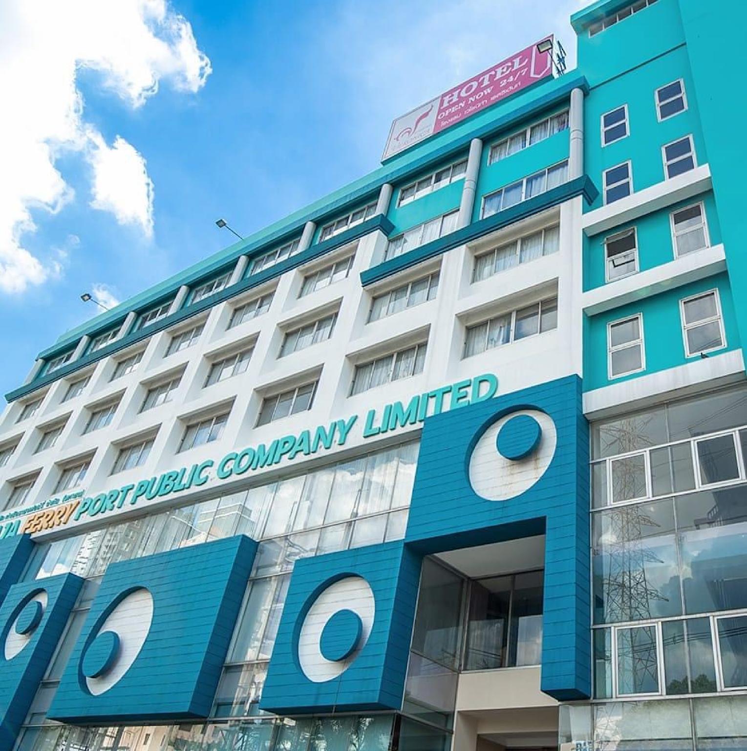 Ngoại cảnh khách sạn